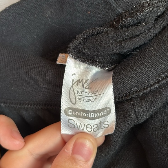 Black Wide-Leg Sweatpants - Picture 2 of 3